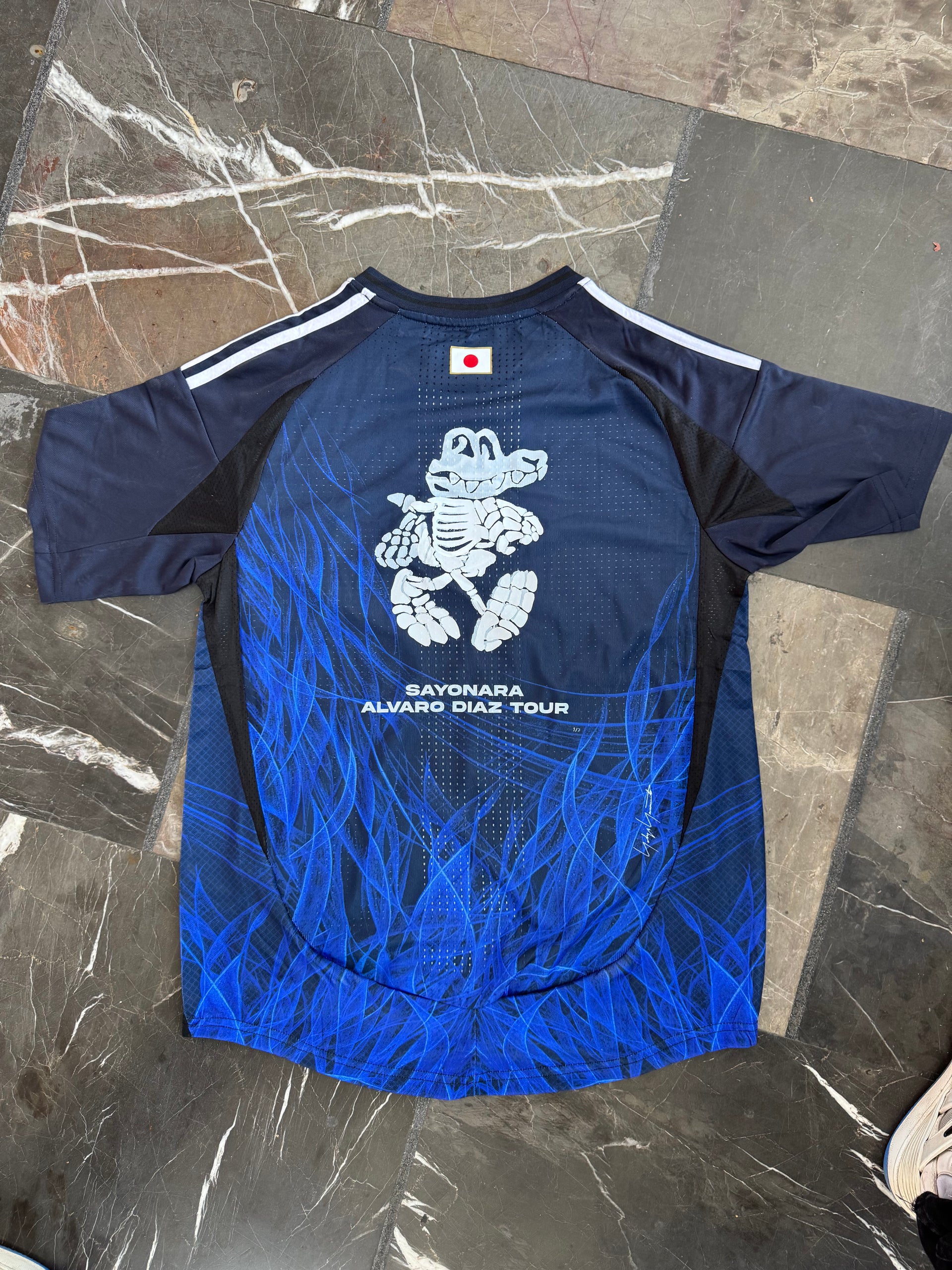 Álvaro Díaz x Japón