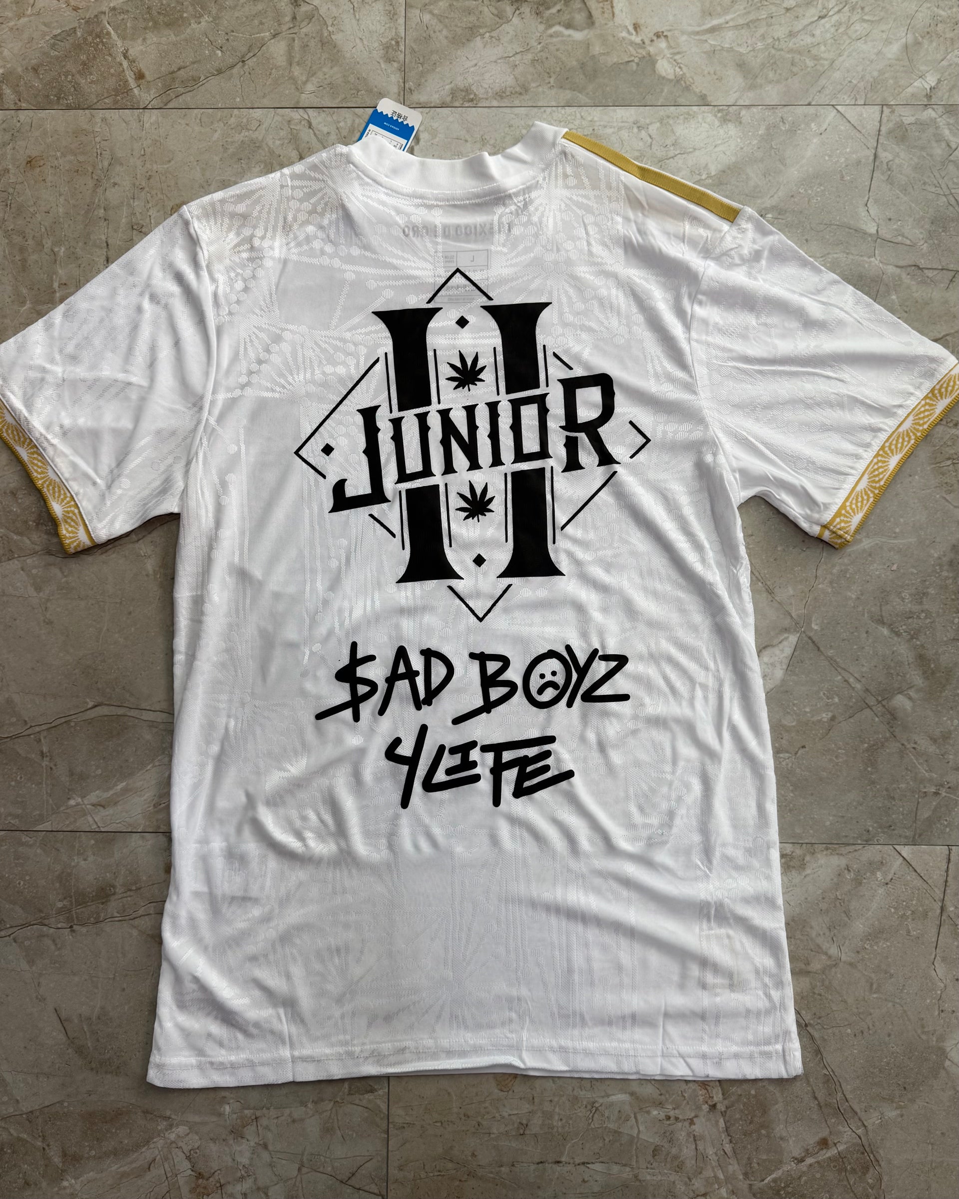 Junior H x Mexico ( Blanco ✨)