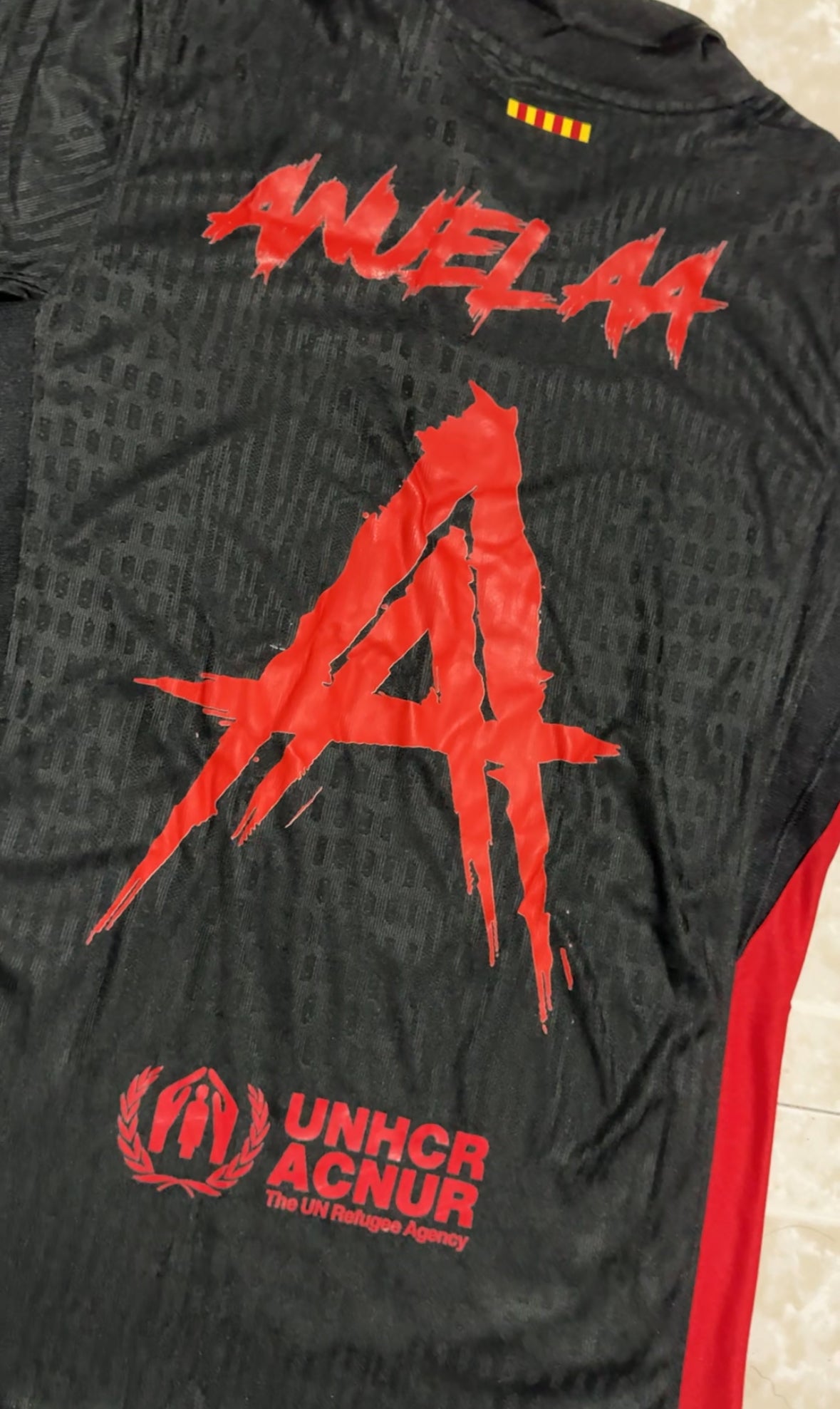 Anuel AA x Barcelona ( Negro )