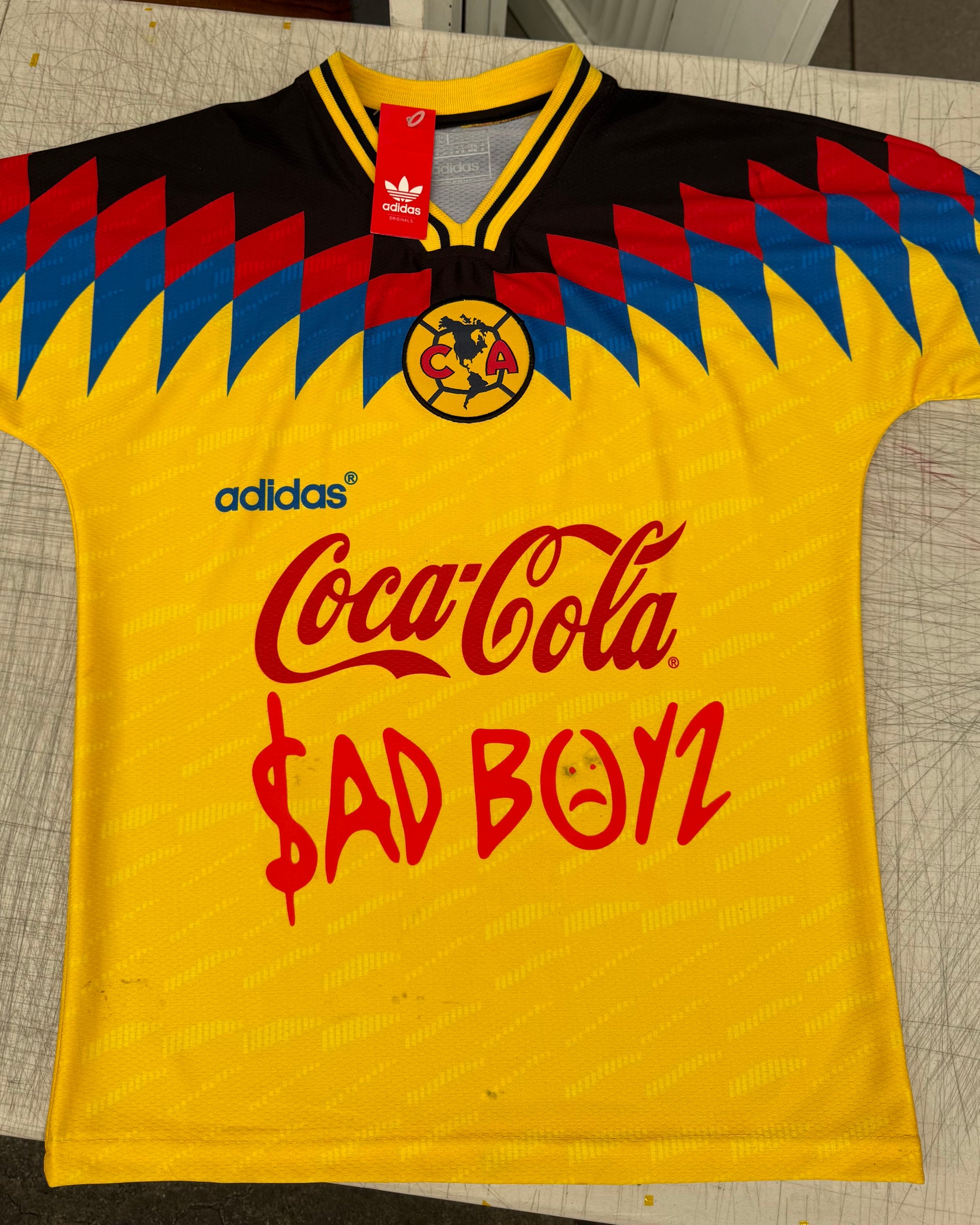 Junior H x América Retro